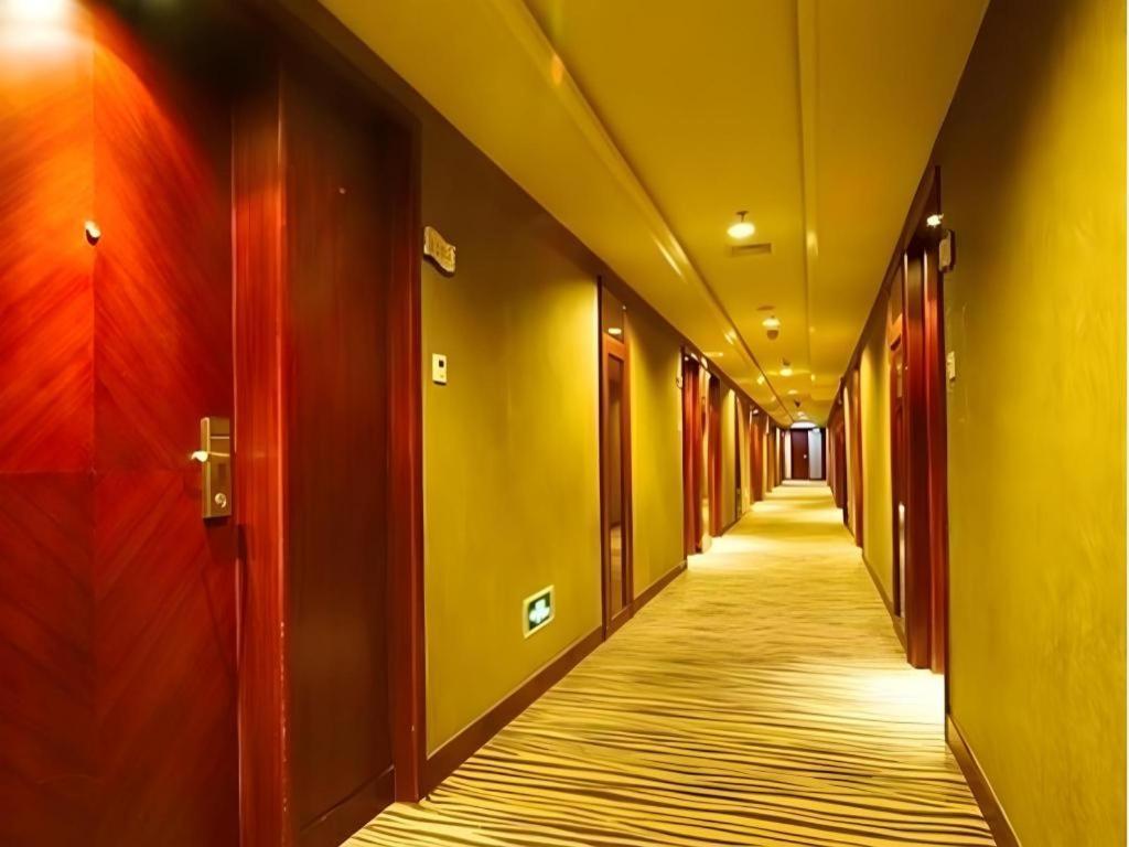 Friendship Hotel Shenzhen Bagian luar foto