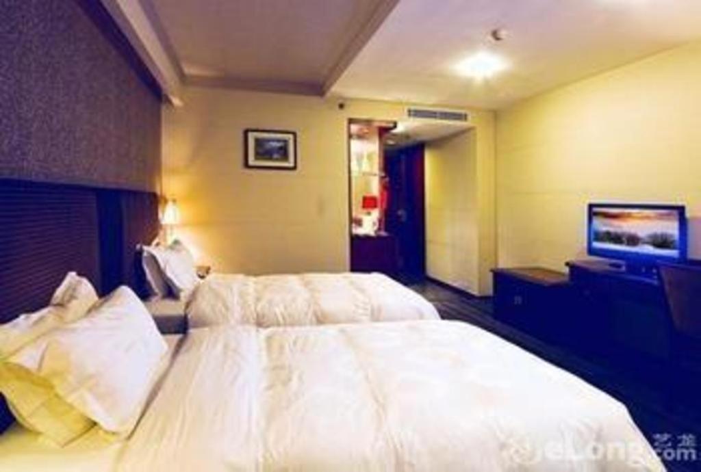 Friendship Hotel Shenzhen Bagian luar foto