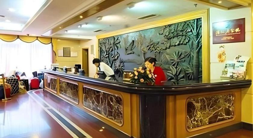 Friendship Hotel Shenzhen Bagian luar foto